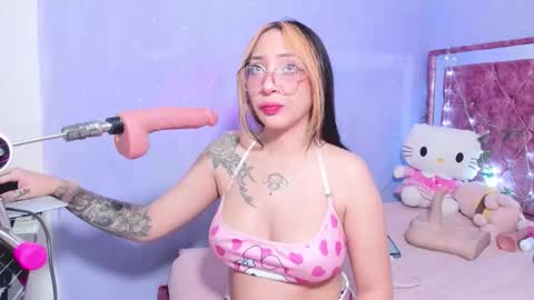 Snapshot of astra_01 chatting on October 22, 2:45 am Kitty online show from October 22, 2:45 am