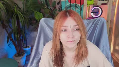 Snapshot of astra_lis chatting on November 16, 12:44 pm Astra online show from November 16, 12:44 pm