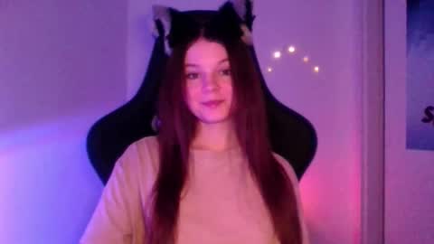 astradream_ online show from January 16, 11:20 pm