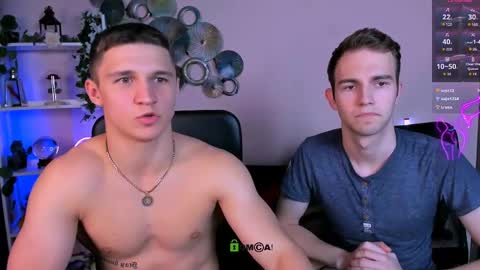 Snapshot of astren_villo chatting on May 20, 5:57 am astren online show from May 20, 5:57 am