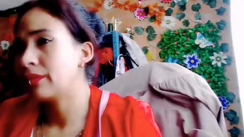 Snapshot of astrid_hauser66 chatting on December 17, 7:20 pm astrid_hauser66 online show from December 17, 7:20 pm