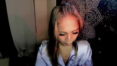 Astrid online show from April 23, 12:29 pm