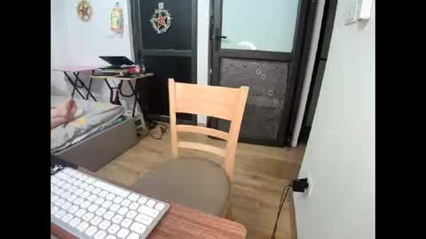 Snapshot of asuka_9x chatting on October 5, 4:49 pm asuka_9x online show from October 5, 4:49 pm