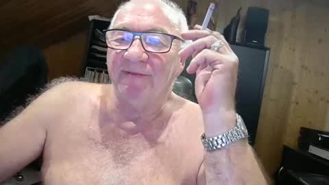 asusandy online show from January 7, 12:13 am