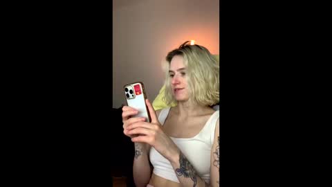 asya_new online show from December 3, 2:37 pm