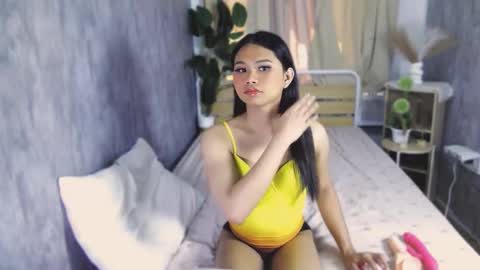 Snapshot of atashakendall chatting on January 12, 2:28 am atashakendall online show from January 12, 2:28 am