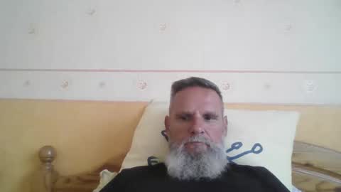 Snapshot of atatanka chatting on September 10, 11:32 am atatanka online show from September 10, 11:32 am