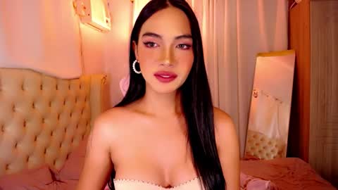 Sam online show from October 8, 6:05 pm