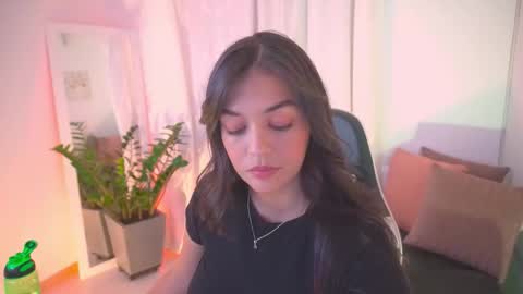 Snapshot of atena676 chatting on November 14, 3:05 am atena676 online show from November 14, 3:05 am