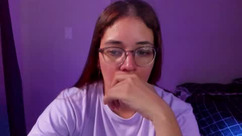 atenas online show from February 13, 7:10 pm