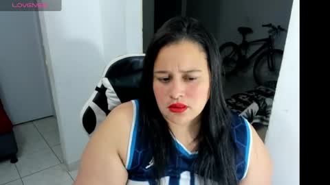 atenea_19_ online show from April 22, 4:48 am