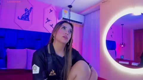 Athenea online show from February 19, 10:01 am