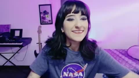 Atenea online show from March 15, 7:09 pm