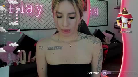 Snapshot of atenea_klett_ chatting on March 5, 8:53 pm ATENEA online show from March 5, 8:53 pm