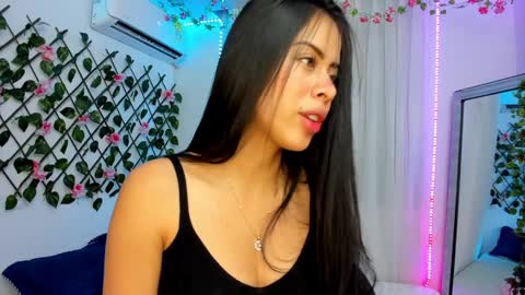 Atenea online show from February 5, 10:41 am
