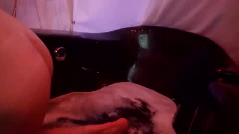 Snapshot of athandrew chatting on November 24, 4:34 am jonnyandrew online show from November 24, 4:34 am