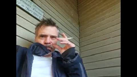 Snapshot of athandrew chatting on November 30, 4:33 pm jonnyandrew online show from November 30, 4:33 pm