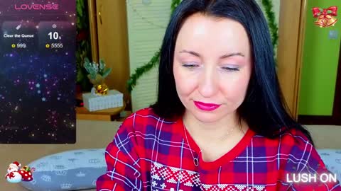 Snapshot of athena_starry chatting on December 22, 4:06 am athena starry online show from December 22, 4:06 am