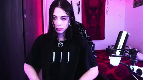 athenauwu online show from March 10, 7:13 am