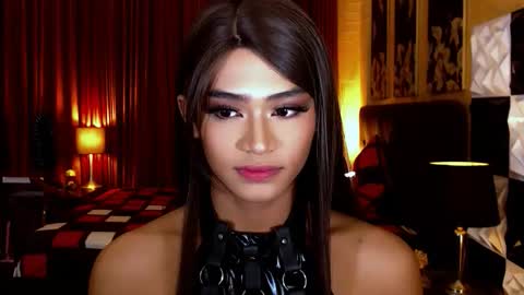 athisamoore online show from November 11, 7:36 pm