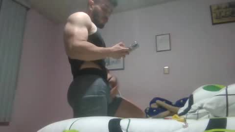 Snapshot of athlete_boy22 chatting on December 19, 8:02 am Atlas online show from December 19, 8:02 am