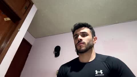 Snapshot of athlete_boy22 chatting on March 20, 8:41 am Atlas online show from March 20, 8:41 am