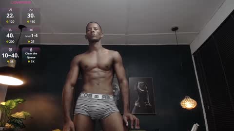 Snapshot of athleticbig_cock chatting on December 14, 2:01 am ATHLETIC COCK online show from December 14, 2:01 am