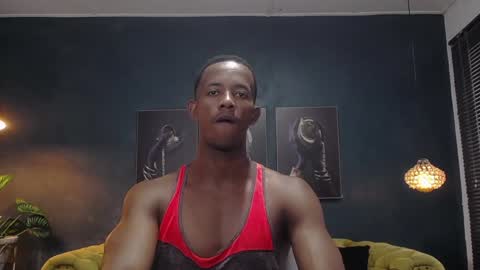 Snapshot of athleticbig_cock chatting on December 24, 7:00 pm ATHLETIC COCK online show from December 24, 7:00 pm