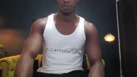 Snapshot of athleticbig_cock chatting on September 24, 2:04 am ATHLETIC COCK online show from September 24, 2:04 am