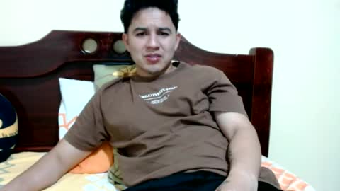 Robin online show from June 26, 10:47 pm