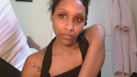 AtirahCali online show from June 15, 6:43 pm