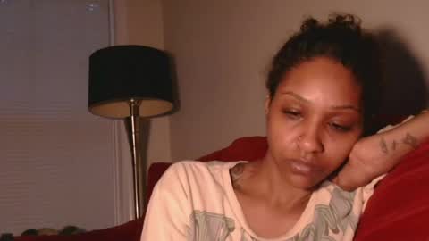 Snapshot of atirahcali chatting on June 22, 10:23 am AtirahCali online show from June 22, 10:23 am