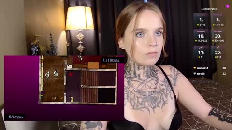 Snapshot of atomic_ketchup chatting on December 20, 7:33 am online every day between 10am-23pm online show from December 20, 7:33 am