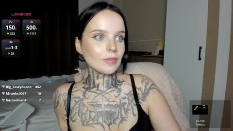 Snapshot of atomic_ketchup chatting on March 2, 10:24 am online every day between 10am-23pm online show from March 2, 10:24 am