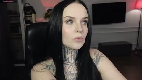 online every day between 10am-23pm online show from July 22, 7:49 pm