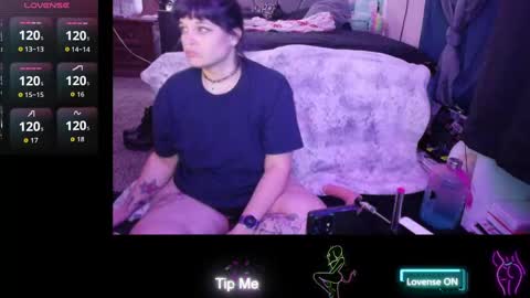 Snapshot of atomicfireball8 chatting on September 24, 2:37 am Atomicfireball8 online show from September 24, 2:37 am