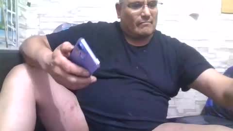 Snapshot of atr2424293280 chatting on November 19, 4:29 pm A online show from November 19, 4:29 pm