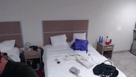 Snapshot of atreatforyou_86 chatting on November 12, 1:55 pm atreatforyou_86 online show from November 12, 1:55 pm