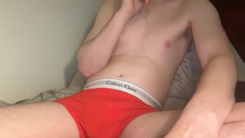 Snapshot of aualpha chatting on October 23, 9:35 pm Alpha online show from October 23, 9:35 pm