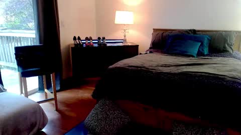 Snapshot of aubreeskinkyplayroom chatting on October 28, 4:20 pm Aubree Shae online show from October 28, 4:20 pm