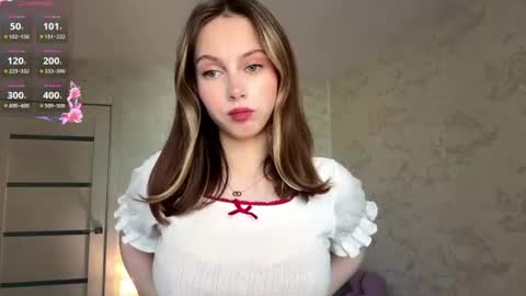 Jolyn online show from July 31, 3:11 pm