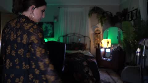 Audrey online show from September 15, 4:01 am