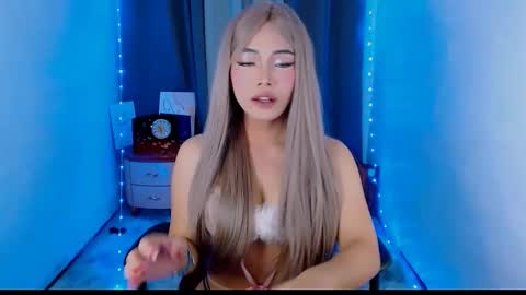 Snapshot of audreyblaise chatting on September 9, 6:46 am Audrey online show from September 9, 6:46 am