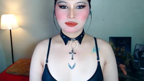 Audrey online show from February 25, 8:24 am