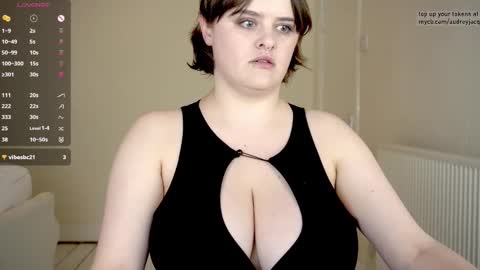 Audrey Jacq online show from September 27, 3:28 pm