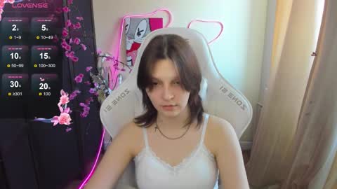 Snapshot of audreyykim chatting on March 25, 8:31 am Audrey online show from March 25, 8:31 am