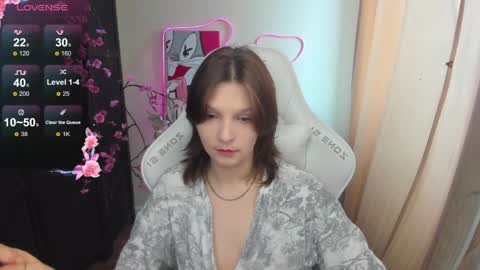 Snapshot of audreyykim chatting on April 9, 8:20 am Audrey online show from April 9, 8:20 am