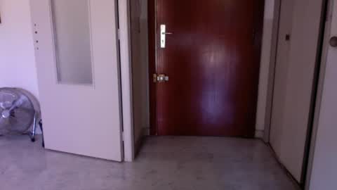 auguste688483 online show from May 30, 8:33 am