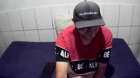 cesar augusto online show from June 18, 11:31 pm