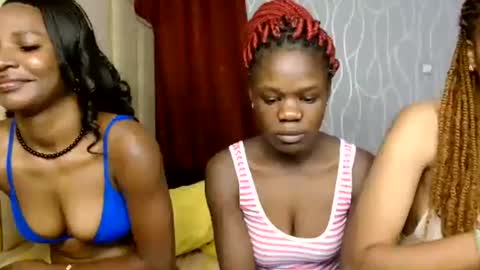 Snapshot of auleria chatting on July 18, 6:23 pm Auleria online show from July 18, 6:23 pm